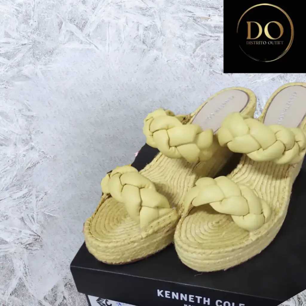 [14818] HUARACHE KENNETH COLE C AMARILLO T 6