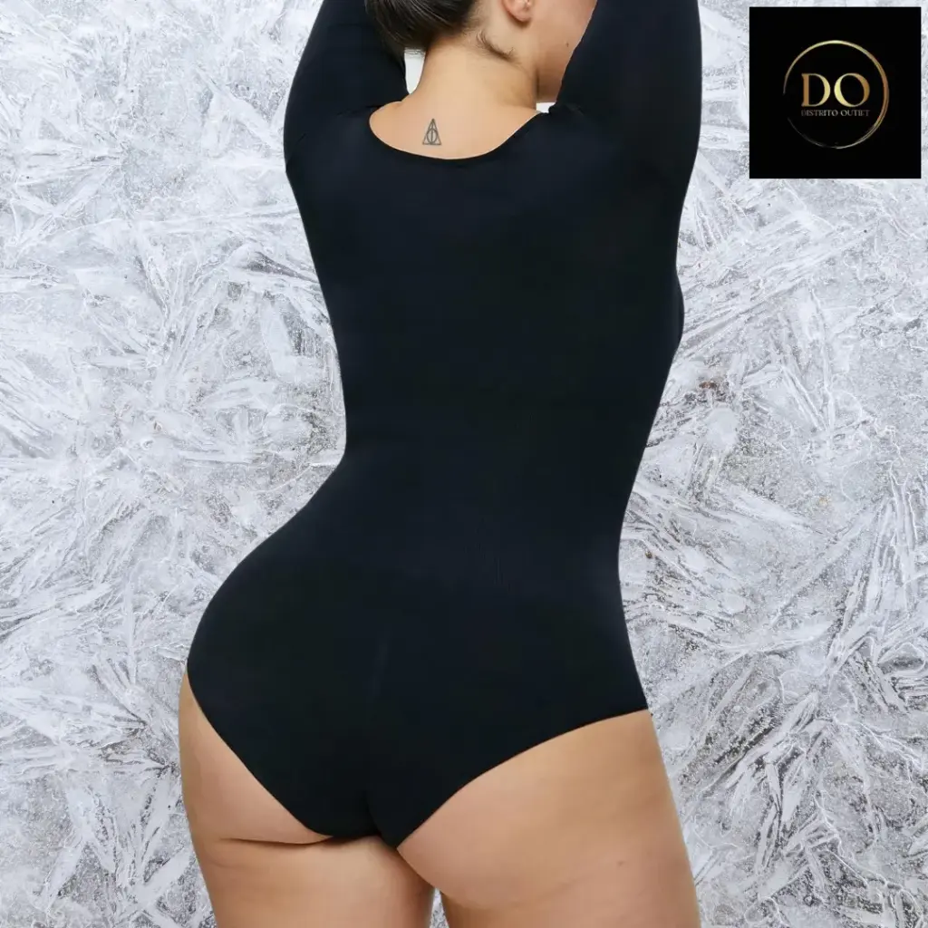 Panti blusa  manga larga OQQ C Negro T M