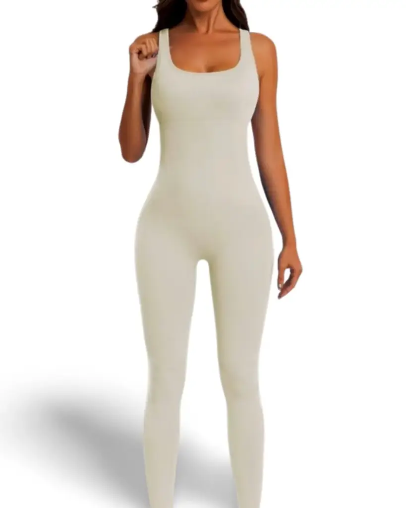 [106536] Enterizo OQQ tirantes C Crema T L