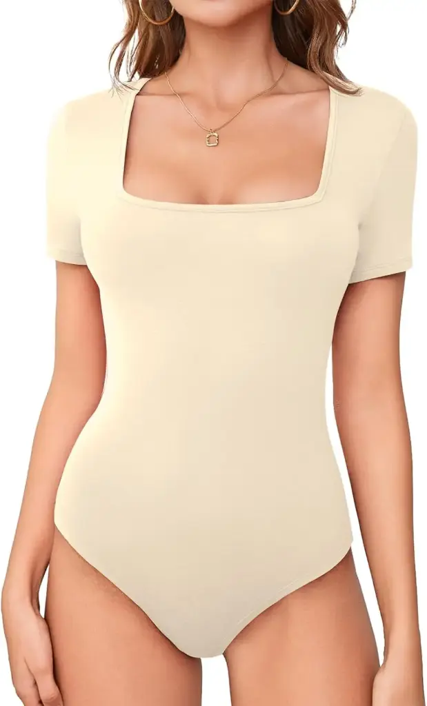 Panti blusa maga corta OQQ C Beige T S
