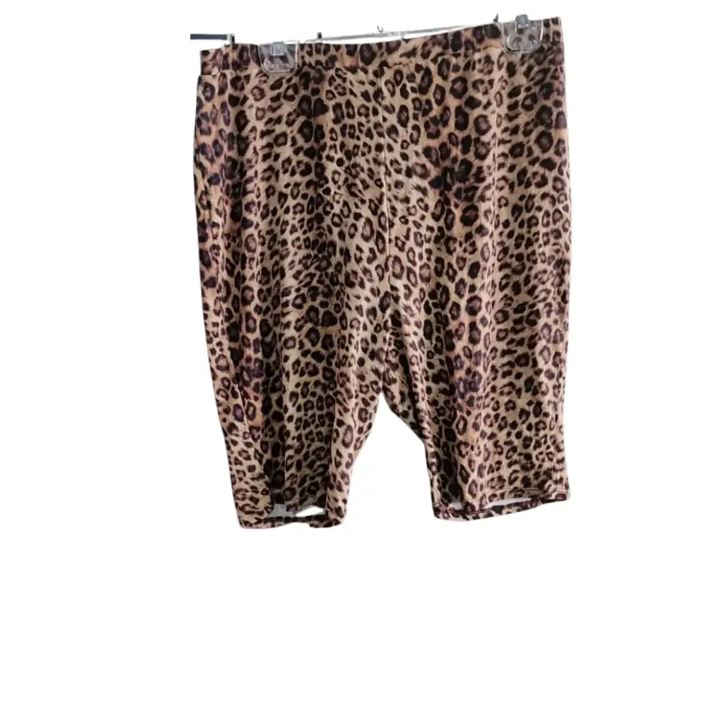 Short Fashion Nova C Leopardo T 2XL