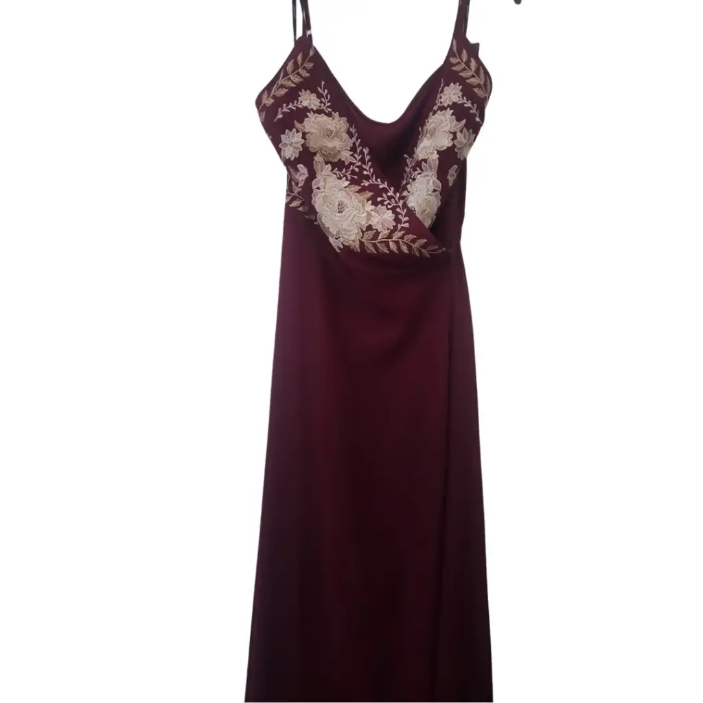 Vestido Soieblu C Vino rosas T L
