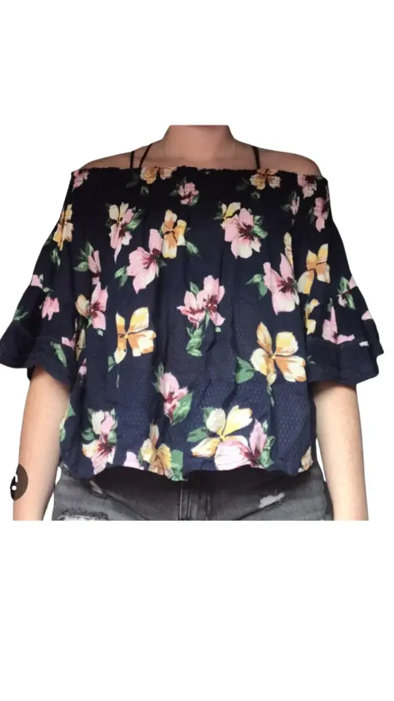 Blusa Zara C  Azul marino con Flores T L