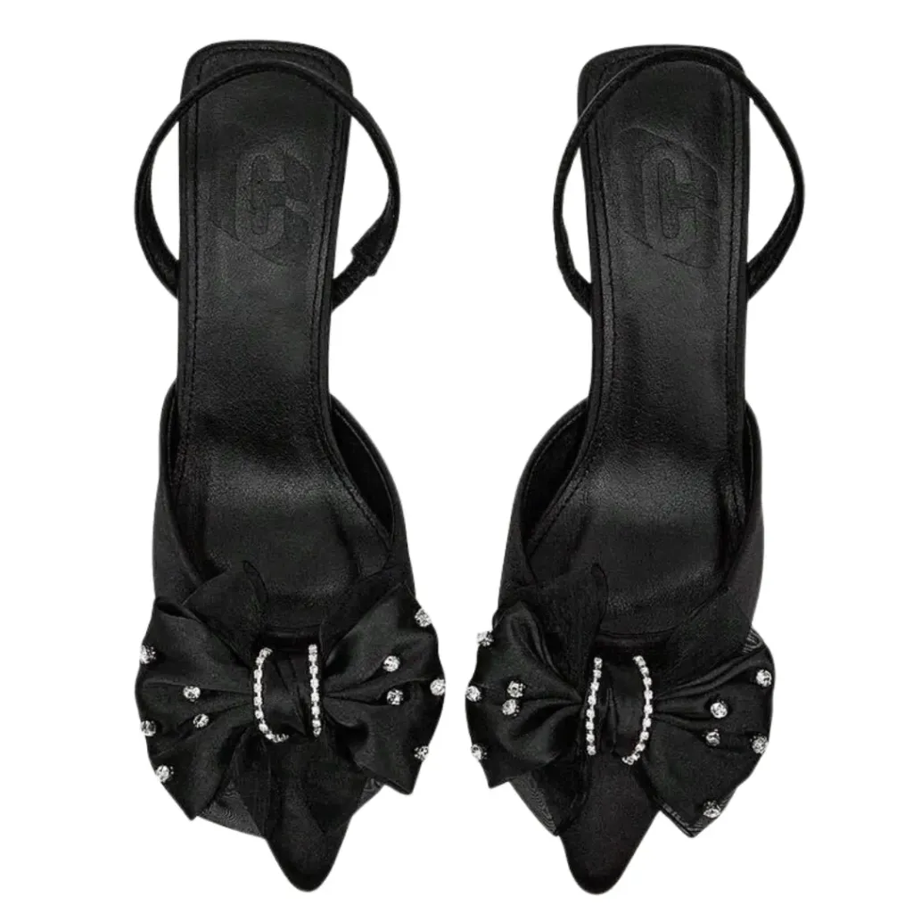 [1OZ12J] Zapatilla Coutgo C Negro moño T 6 Mex. 24.5