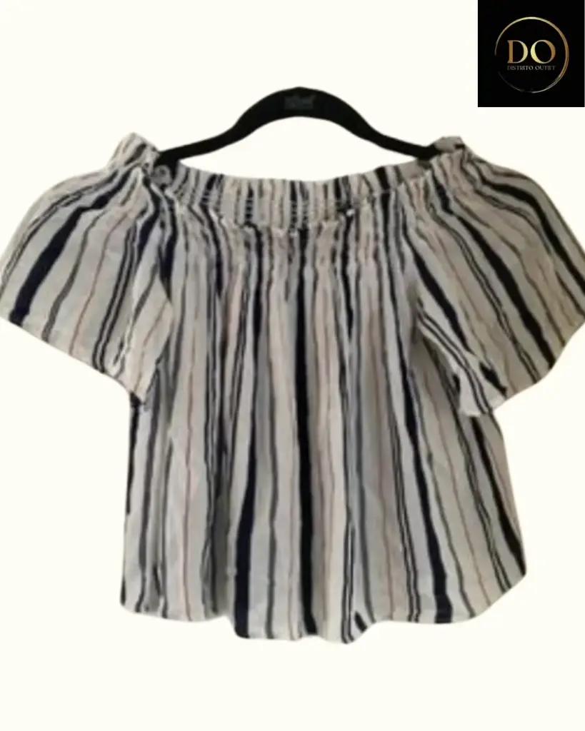 Blusa Zara C Crema- azul marino T M