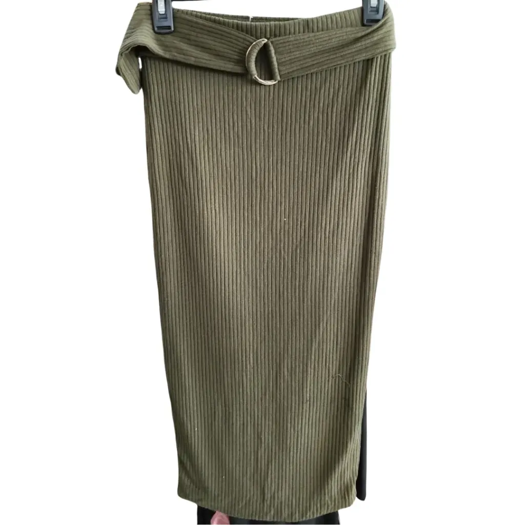 [113588] Falda Fashion Nova