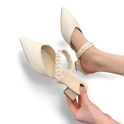 [109114] Zapatilla C Crema T 25
